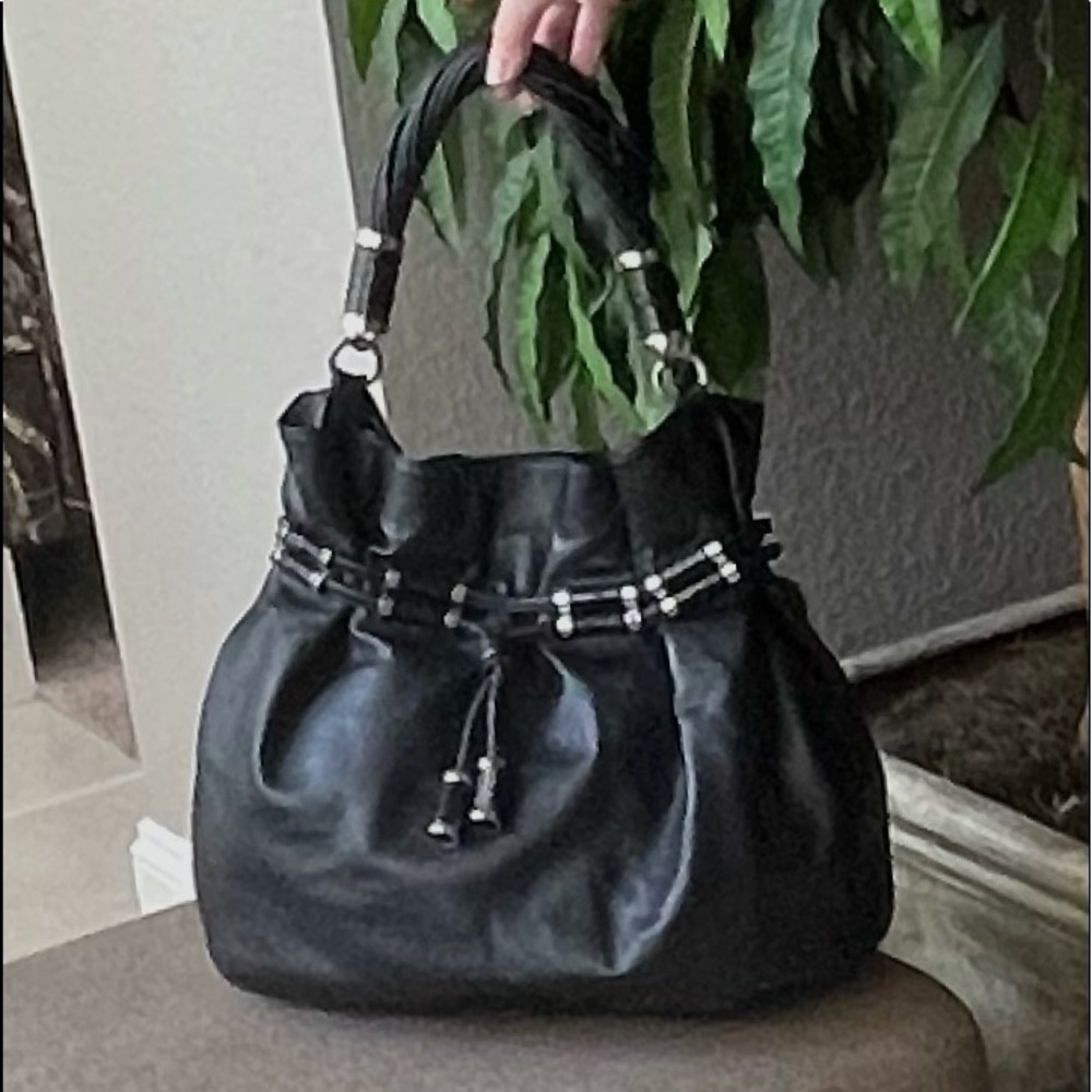 EXCELLENT CONDITION- Michael Kors Black Leather Hobo - Picture 2 of 13